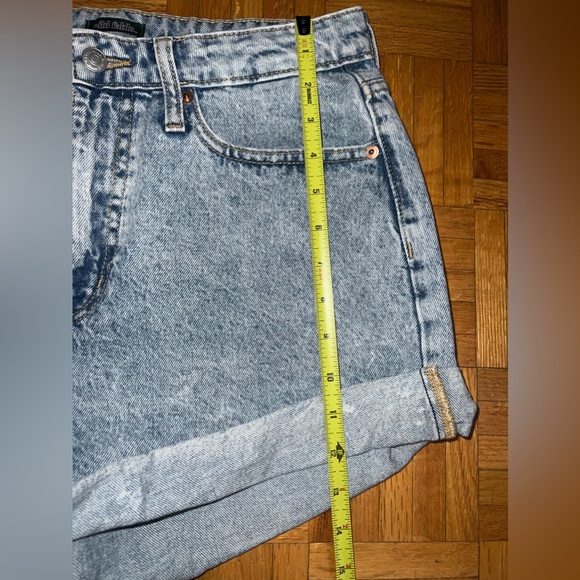 Wild Fable high waisted mom shorts Size 8 - Picture 3 of 6